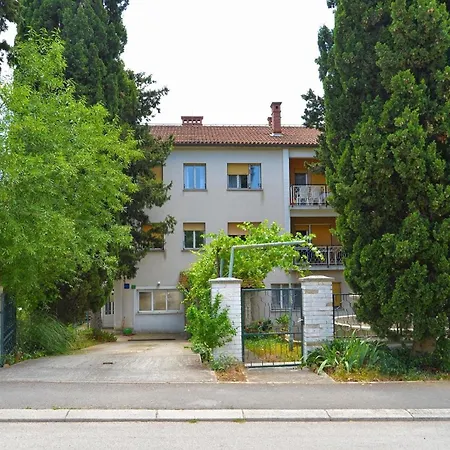Fuer 8 Personen Ca 100 Qm In Pula, Istrien Istrische Riviera *